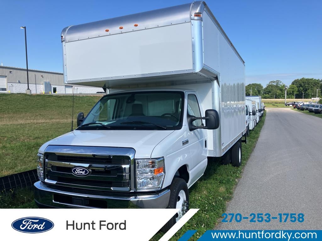 2026 Ford E-450 Super Duty